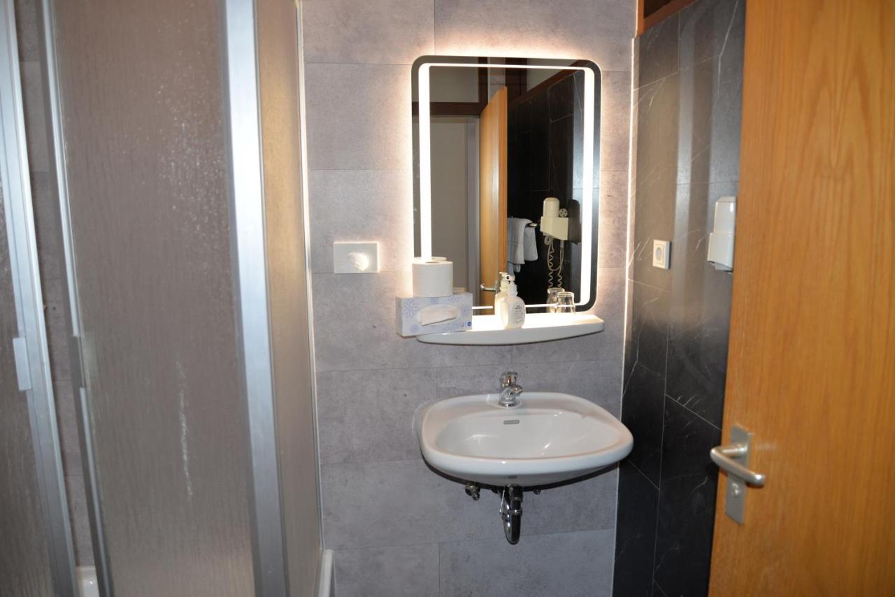 Hotel Paffhausen Wirges Екстериор снимка